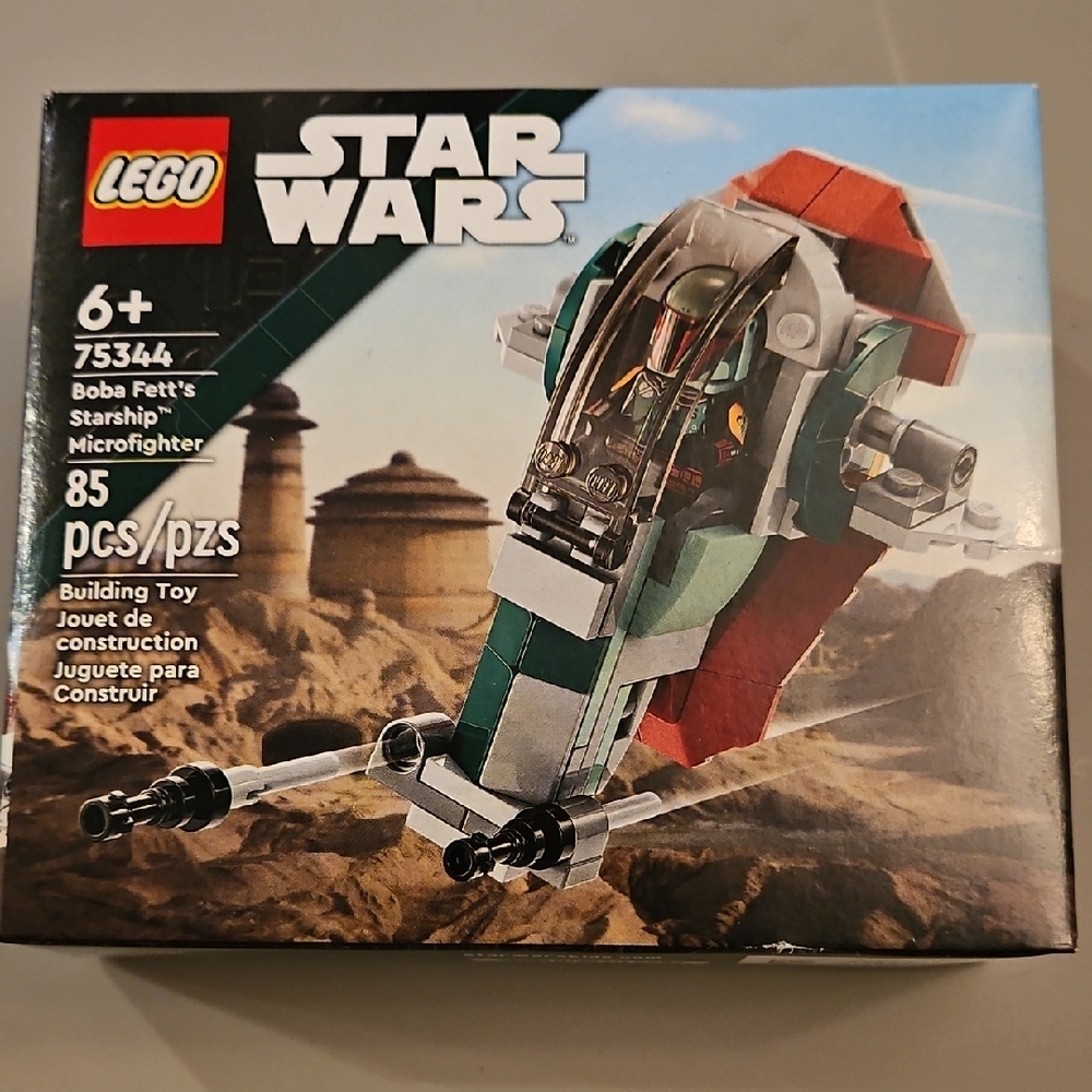 LEGO Star Wars Boba Fett's Starship Microfighter - Green and Red